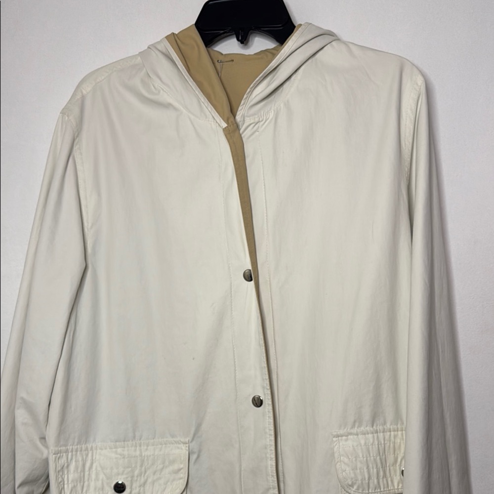 Beige & White Womens Reversible Trench Coat (fits like XL)